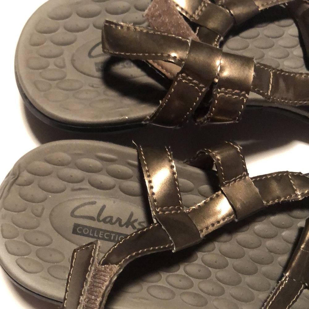 Woman’s Spring Silver Clarks Collection Gray Sand… - image 7